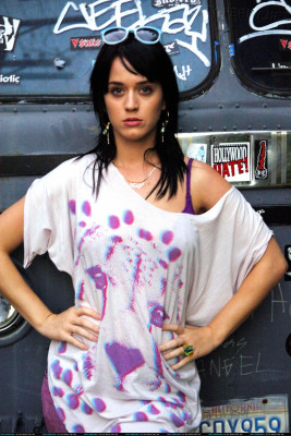 photo 3 in Katy Perry gallery [id131449] 2009-01-28 00:00:00