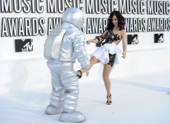 photo 23 in Katy Perry gallery [id422628] 2011-09-27 00:00:00