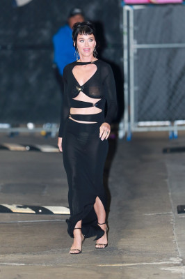 Katy Perry - Outside Kimmel Live in LA