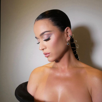Katy Perry – Photoshoot for Breakthrough Prize Foundation 2024