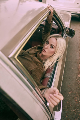 Katy Perry by Greg Swales for L&#039;officiel // Summer 2021 