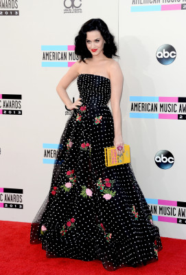 photo 16 in Katy Perry gallery [id681526] 2013-11-29 00:00:00