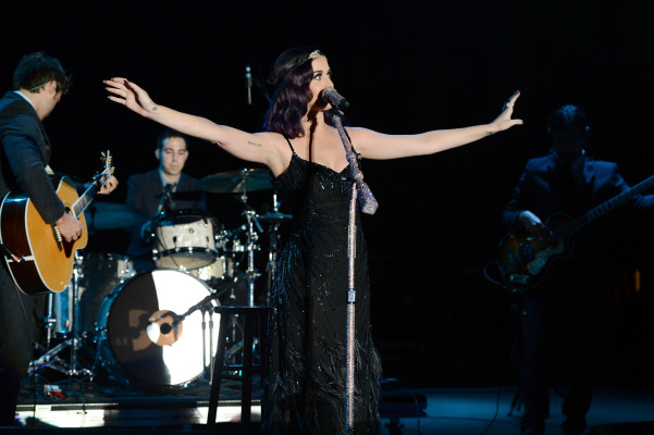 photo 22 in Katy Perry gallery [id523635] 2012-06-17 00:00:00