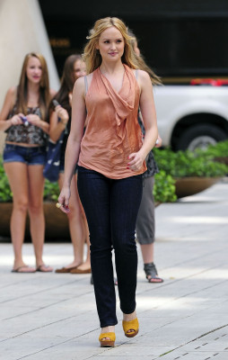 Kaylee DeFer pic #769219
