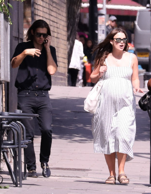 Keira Knightley is seen in North London | 23.08.2019