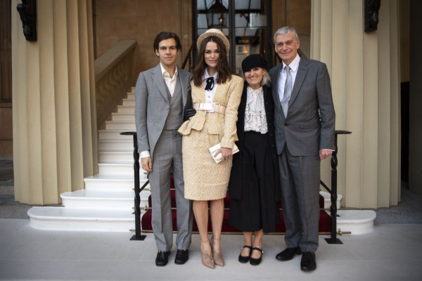 Keira Knightley – Investiture at Buckingham Palace in London