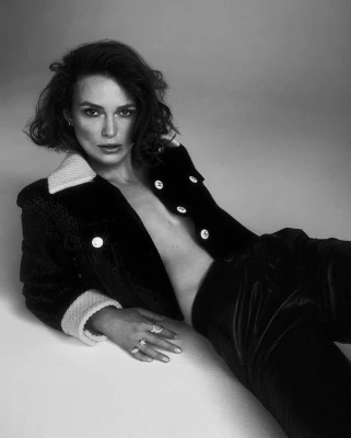 Keira Knightley by Jonathan Segade for Telva (2022)