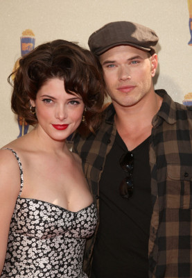Kellan Lutz pic #366230