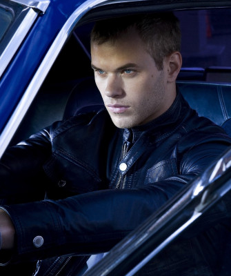 Kellan Lutz pic #240895