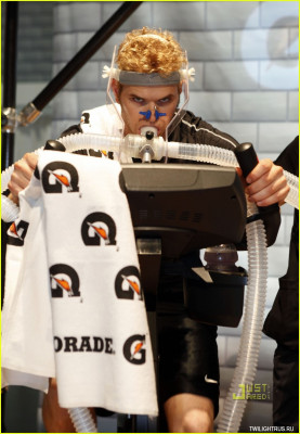 Kellan Lutz pic #261880
