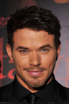 Kellan Lutz pic #450817