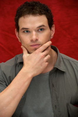 Kellan Lutz pic #280861