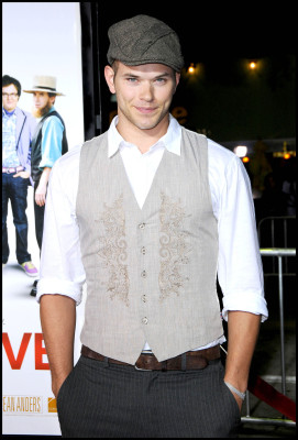 Kellan Lutz pic #283948