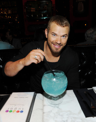 Kellan Lutz pic #513932