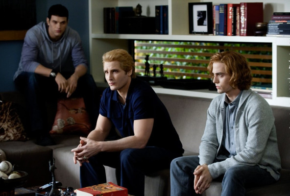Kellan Lutz pic #322885