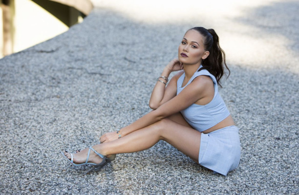 Kelli Berglund pic #917045