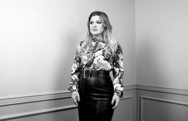 Kelly Clarkson – “Uglydolls” Portrait Session in LA, April 2019