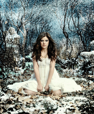 photo 14 in Kelly Clarkson gallery [id352893] 2011-02-04 00:00:00