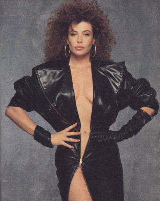 Kelly LeBrock