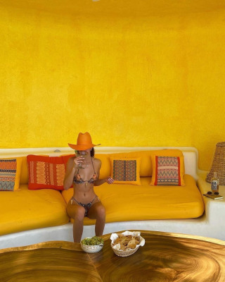Kendall Jenner - Mexico, Jan 2021