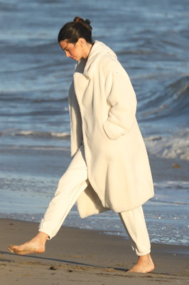 Kendall Jenner - Photoshoot in Malibu, CA 09/03/2021