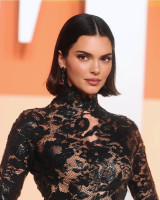 Kendall Jenner for Vanityfair wearing archival mugler  + loreal paris 