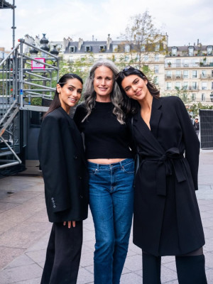 Kendall Jenner - L&#039;Oréal Paris Womenswear SS 2026 Show at PFW 09/29/2025