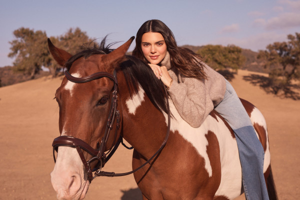 Kendall Jenner - About You Campaign (F/W 2021)