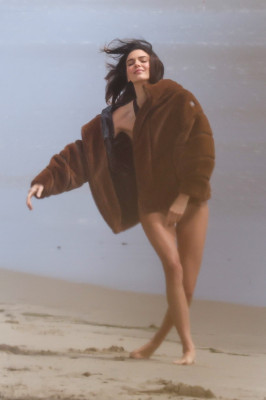 Kendall Jenner - Photoshoot in Malibu, CA  09/03/2021