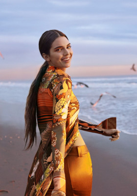 Kendall Jenner – Allure Magazine March 2019 Issue