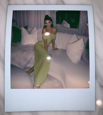 Kendall Jenner – Personal Pics