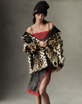 Kendall Jenner – Vogue US November 2019