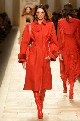 Kendall Jenner – Fendi Runway Show at MFW 2017 in Milan