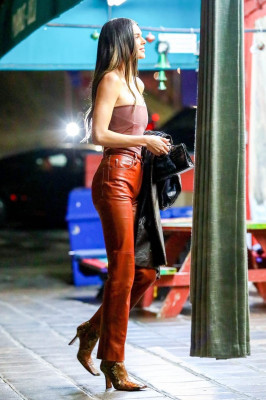 Kendall Jenner - Los Angeles | 04.15.2021
