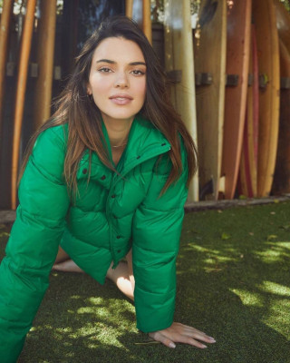 Kendall Jenner - Alo (Spring 2022)