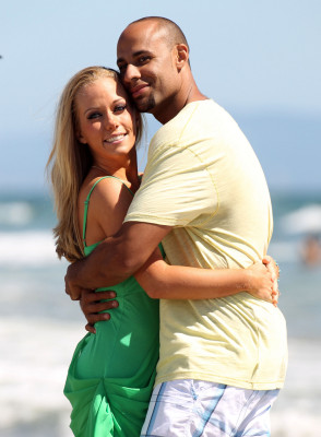 photo 21 in Kendra Wilkinson gallery [id577295] 2012-11-05 00:00:00