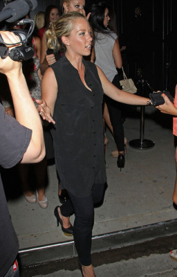 Kendra Wilkinson pic #547492