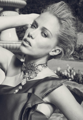 photo 8 in Kendra Wilkinson gallery [id235386] 2010-01-19 00:00:00