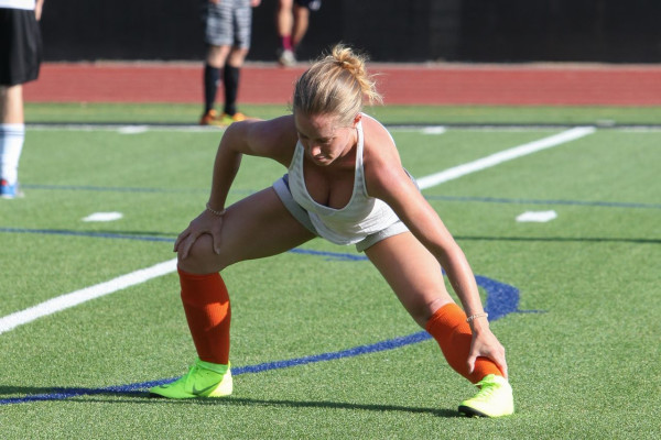 Kendra Wilkinson – Playing Soccer in LA 07/08/2019