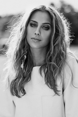 Kenza Zouiten pic #959265
