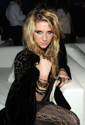 Kesha Rose Sebert pic #253038