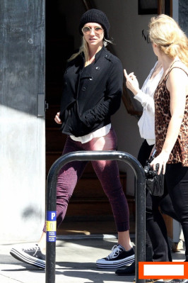 Kesha Rose Sebert pic #622527