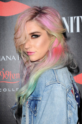 Kesha Rose Sebert pic #680519