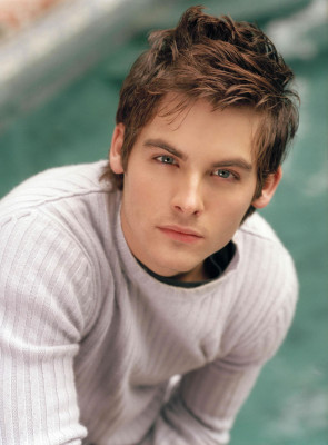 Kevin Zegers pic #364555