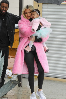photo 16 in Khloe Kardashian gallery [id1150686] 2019-03-11 00:00:00