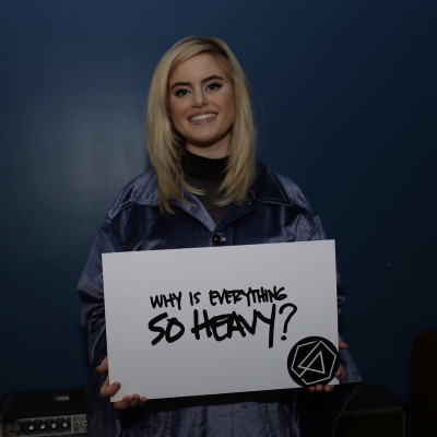 Kiiara Performs On Facebook Live 02/16/2017