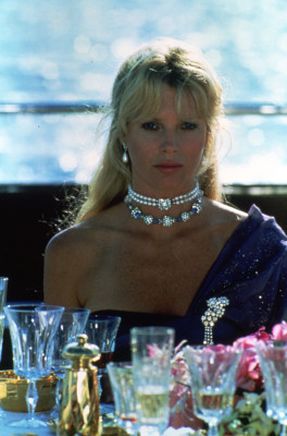Kim Basinger - Never Say Never Again (1983)