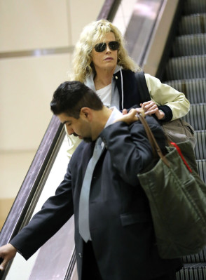 Kim Basinger pic #603474