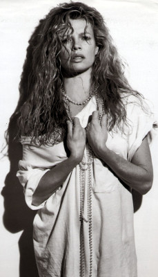 Kim Basinger pic #318164
