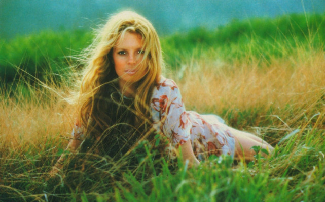 Kim Basinger pic #282148
